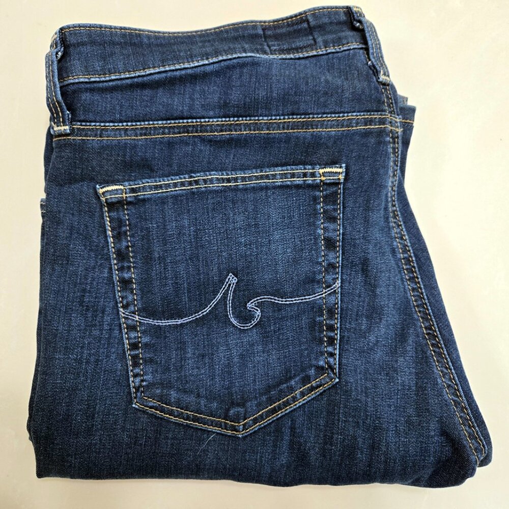AG Adriano Goldschmied The Angel Bootcut Jeans Size 28